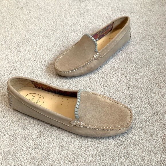 JACK ROGERS Taylor Tan Suede Slip-On Loafers Driving Moccasins Shoes Sz 11 - Picture 1 of 9